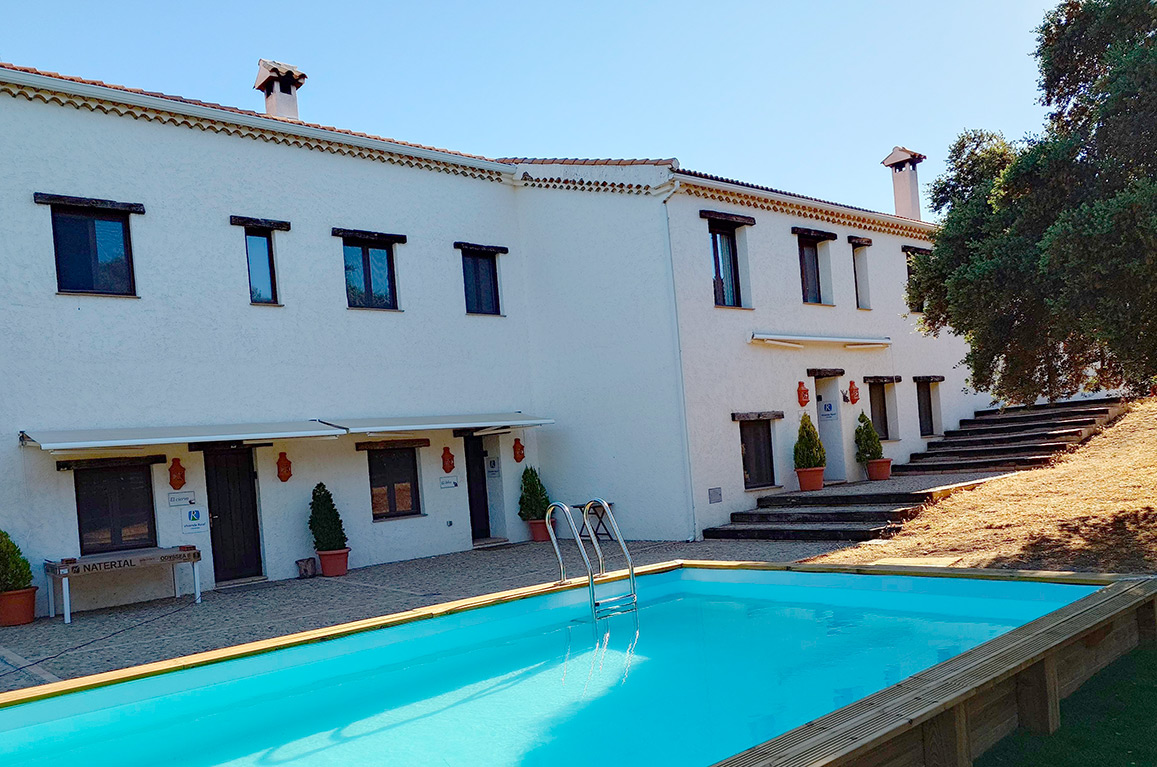 alojamiento rural con piscina